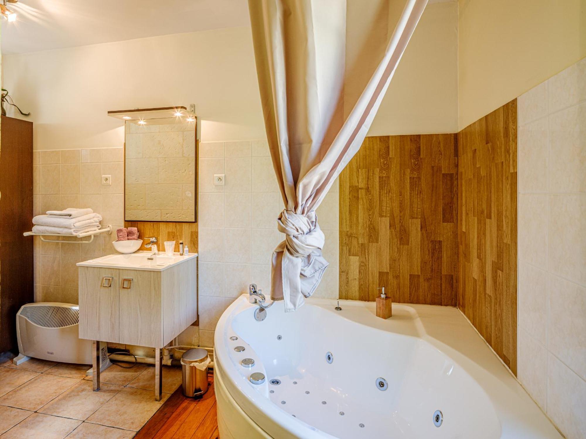 سوموور Clos Du Bois Brard B&B المظهر الخارجي الصورة